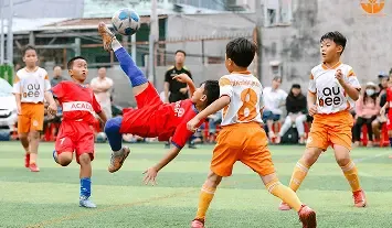 Đầu tư cho sức khỏe và tương lai của con: Tại sao bóng đá là sự lựa chọn hàng đầu?